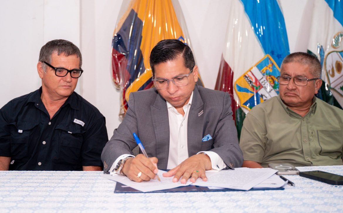 LEGALIZACIÓN ESPACIOS PÚBLICOS EL RETIRO-09